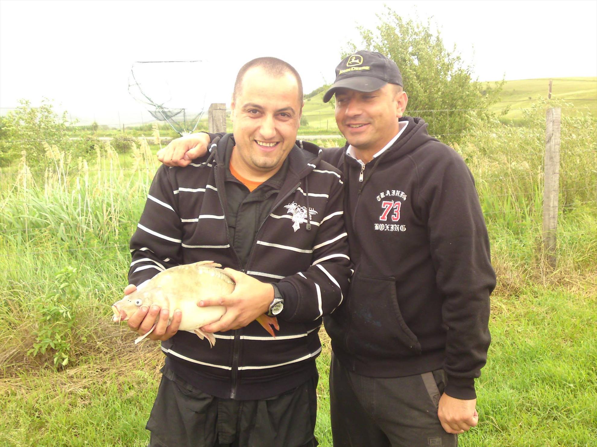 pescuit la sanpaul harghita cu colegii - 9644875951174238547232079248461o.jpg